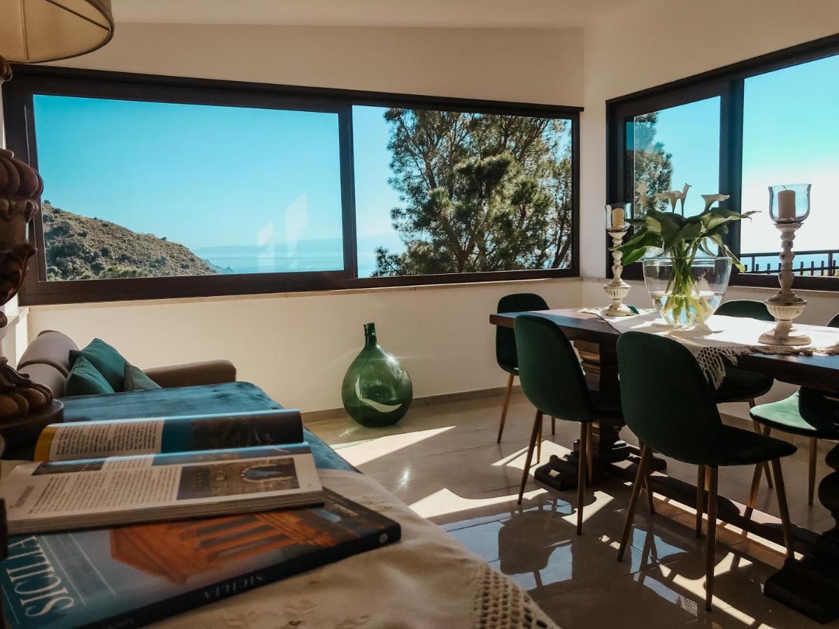 Pascià Madonna Rocca Acomodação com café da manhã Taormina Exterior foto