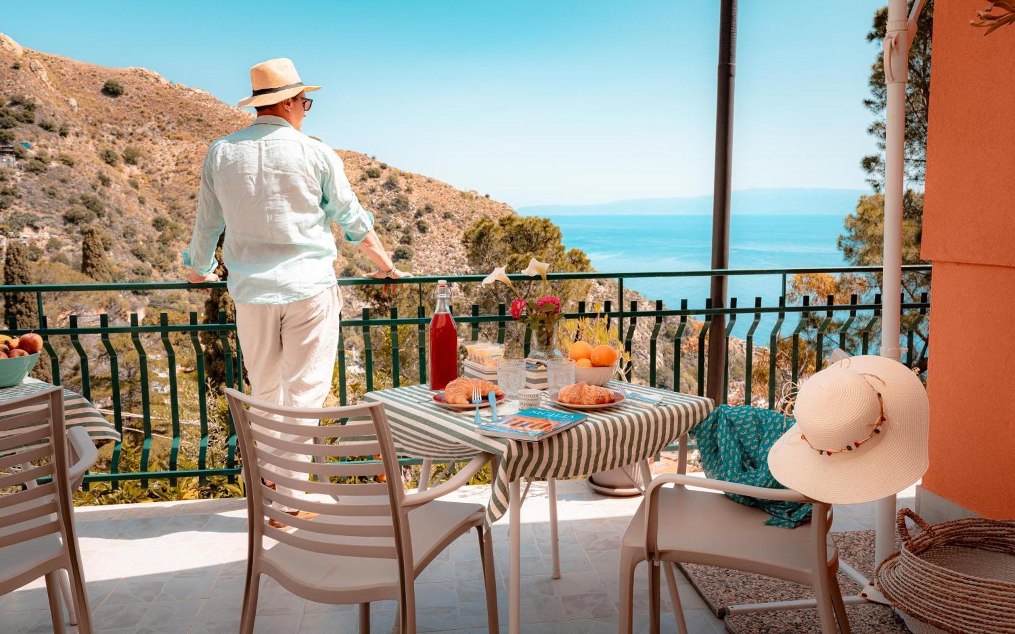 Pascià Madonna Rocca Acomodação com café da manhã Taormina Exterior foto